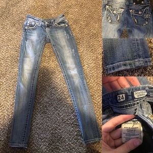 Miss Me size 24 Skinny Jeans